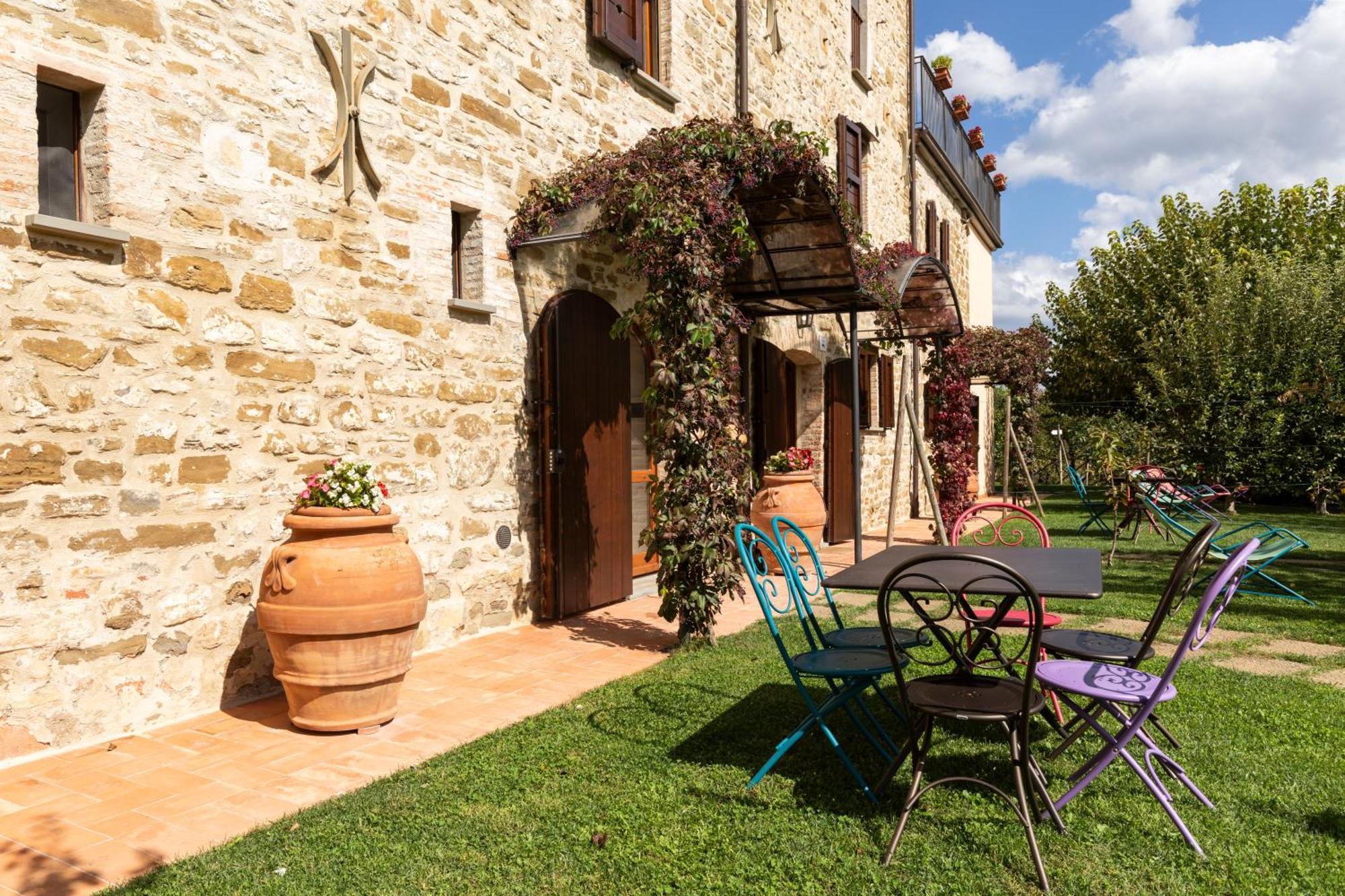 Agriturismo I Gelsi Di Santa Cristina Gubbio Exterior photo
